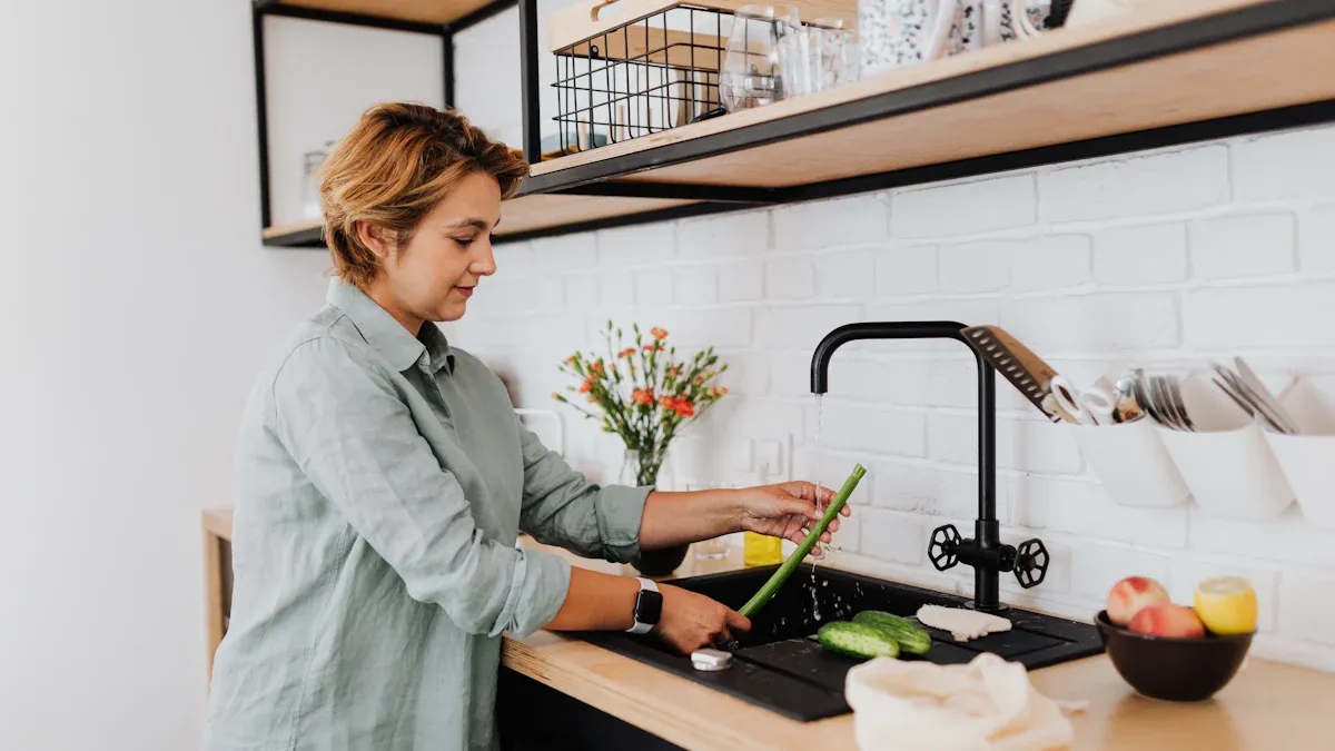 Ergonomics and User Experience with Advanced Kitchen Faucets