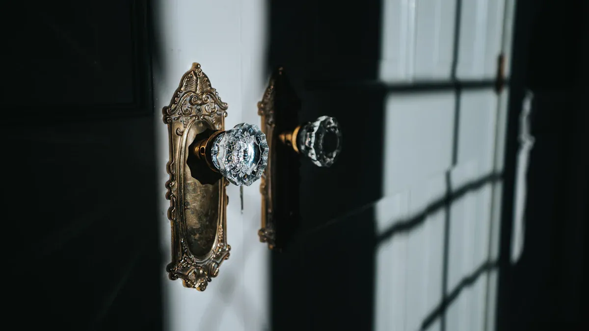 The Transformative Power of Luxury Furniture Knobs