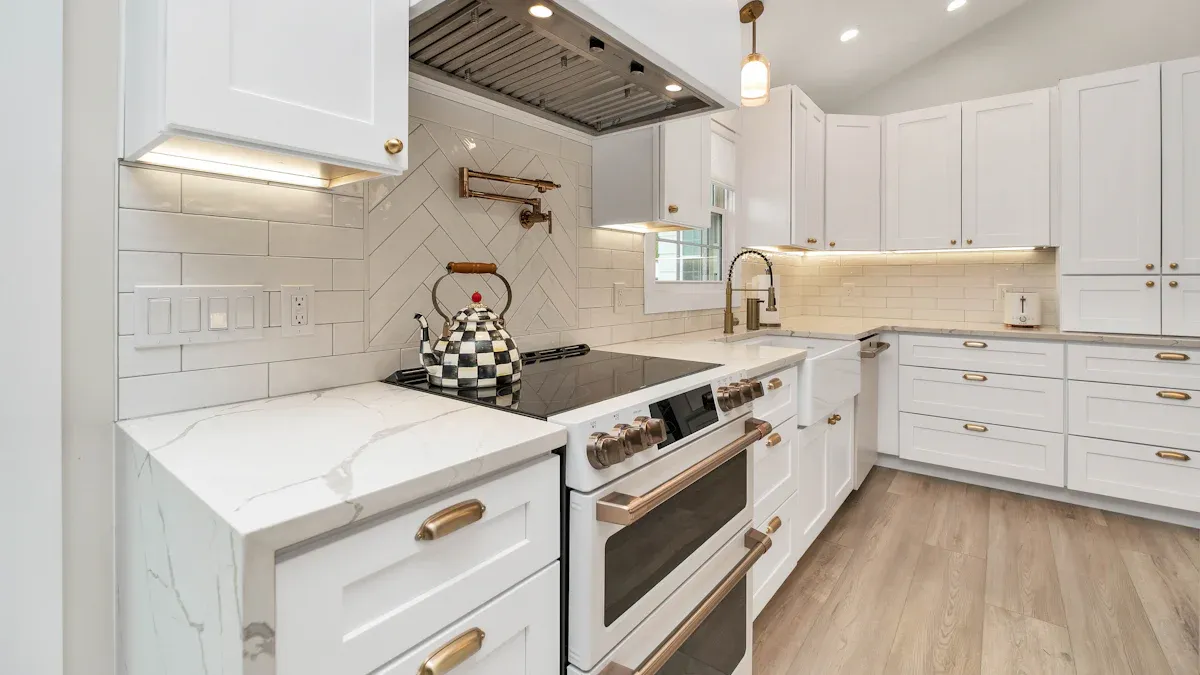 The Role of OEM Door Handle Manufacturers in Design Trends