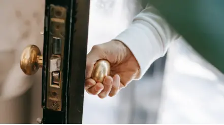 Why OEM Door Handle Manufacturers Are Key to Design Trends