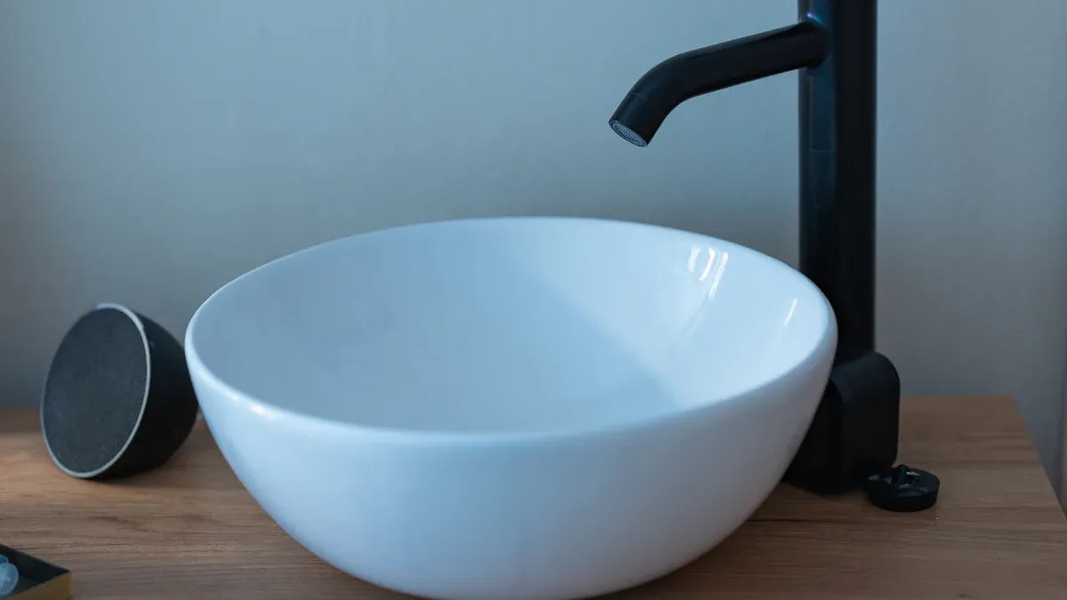 Widespread and Space-Saving Basin Faucet Options
